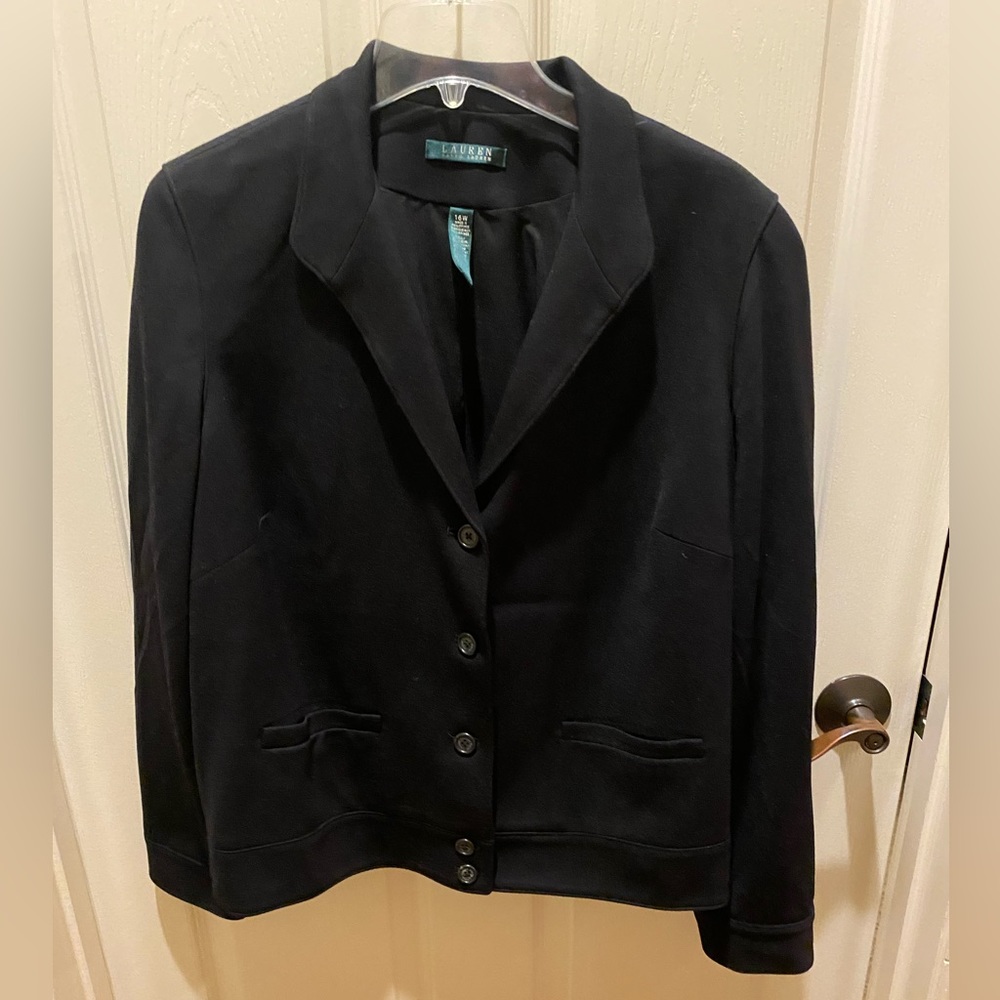Lauren By Ralph Lauren Ladies Black Jacket/Blazer With Band Hem. Size 16W